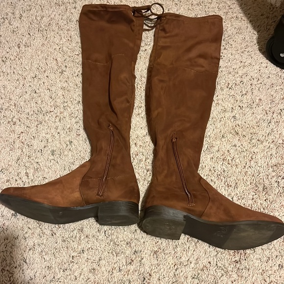 Above the knee faux suede boots - Picture 2 of 3